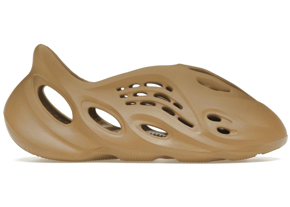 ADIDAS-YEEZY-FOAM-RUNNER-CLAY-TAUPE-HIT2023-SZUMIICLOTHES-GV6842.webp