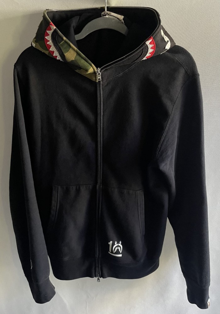 bluza-bape-shark-10th-anniversary-swarovski-streetwear-meska-damska-limitowane-orygianlne-szybka-dostwawa-bluza-rekin/szumiiclothes